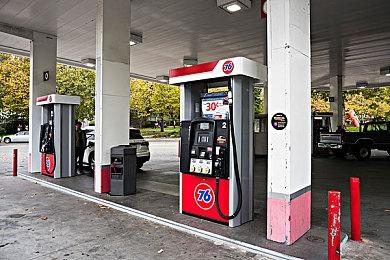 《黑帝斯》IOS版现已正式发售 预告放出